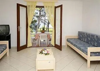 Kanegra Plava Laguna منتزه العطل 2*