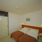 Prázdninový areál Kanegra Plava Laguna 2*