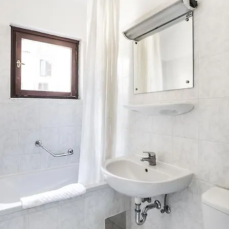 Kanegra Plava Laguna Üdülőpark Valizza