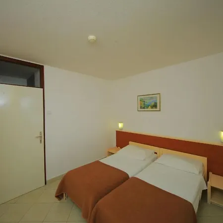 منتزه العطل Kanegra Plava Laguna 2*