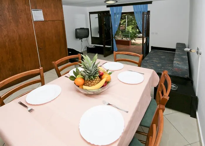 Kanegra Plava Laguna פארק נופש Valizza