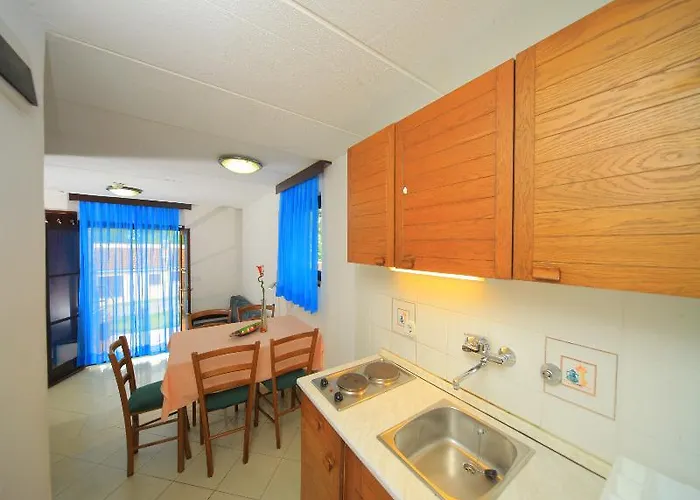 Kanegra Plava Laguna פארק נופש Valizza