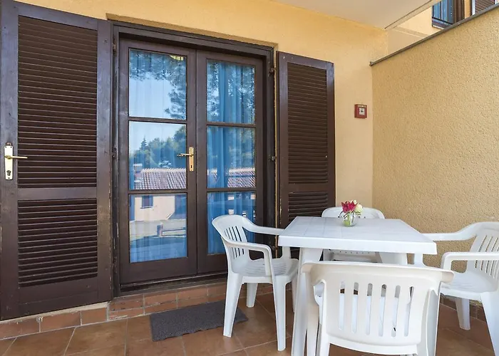 פארק נופש Kanegra Plava Laguna Valizza