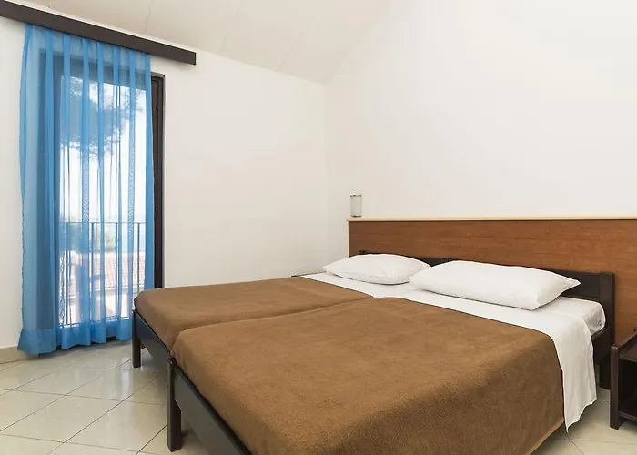 Kanegra Plava Laguna פארק נופש