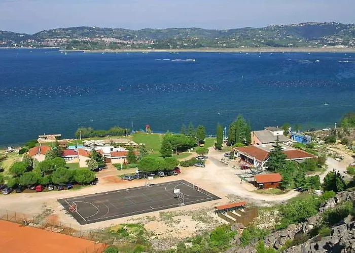 פארק נופש Kanegra Plava Laguna