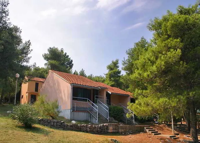 פארק נופש Kanegra Plava Laguna Valizza