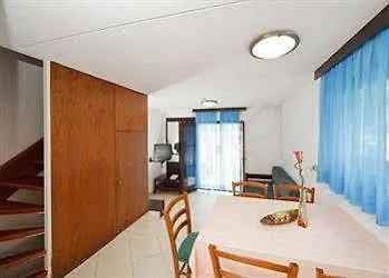 Kanegra Plava Laguna Tatil parkı 2*